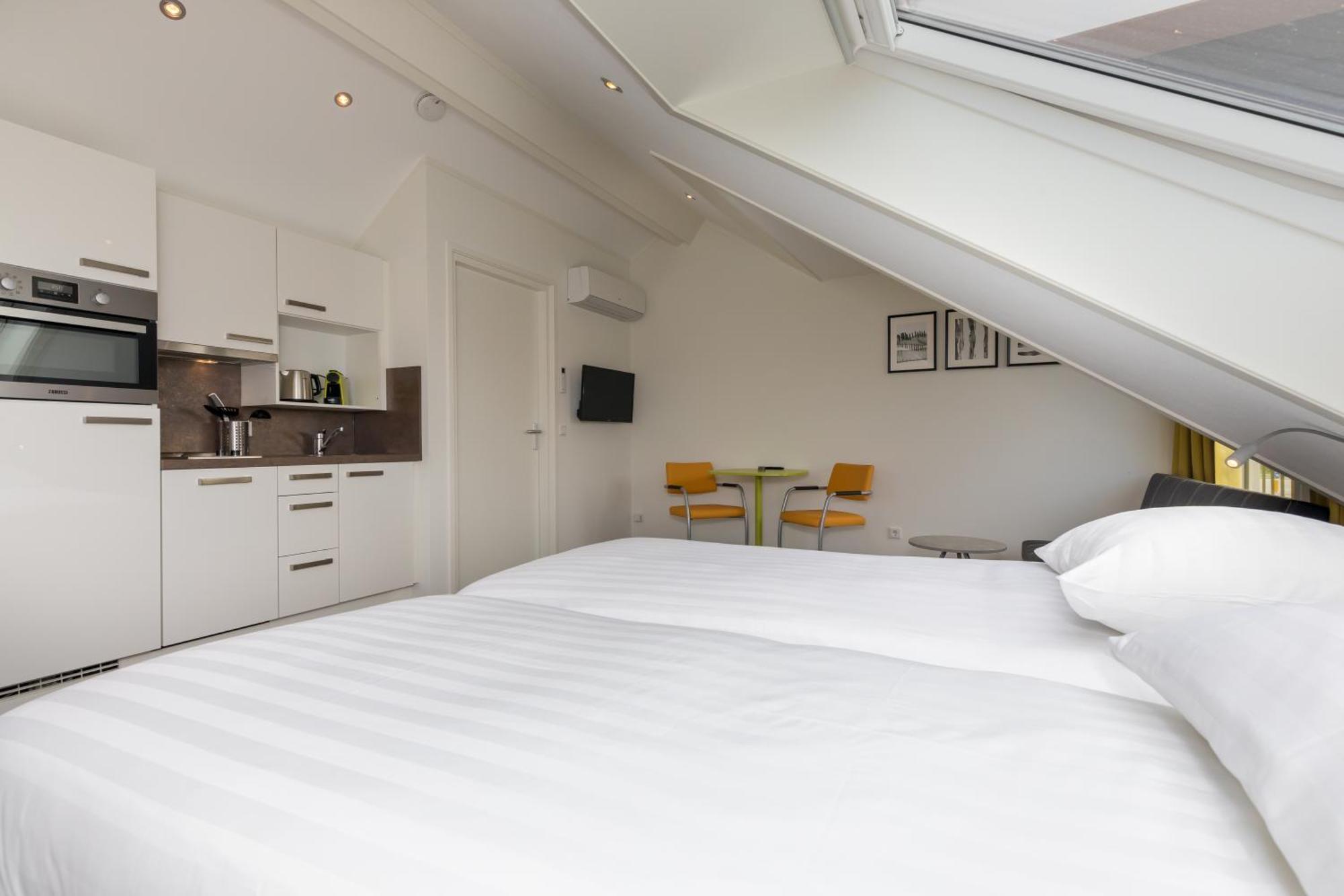 Appartementen レーネスセ エクステリア 写真